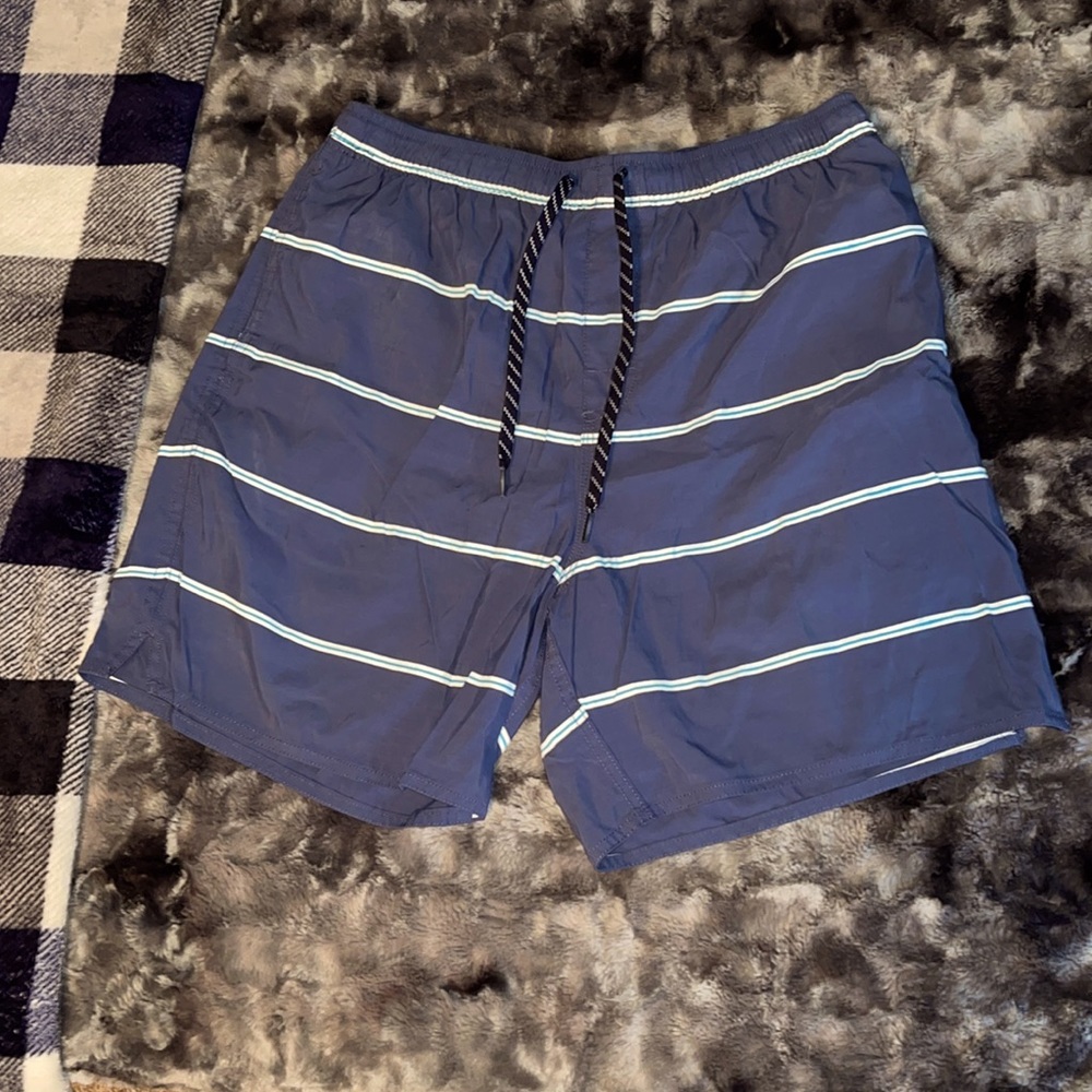 Quiksilver Waterman Men’s 18 inch Overboard Volley short size XL. Dark Denim